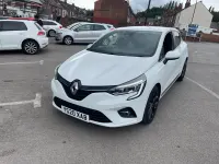 Used Renault Clio Version S 2020 White Hatchback