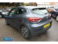 Used Renault Clio V Evolution 90 HP (66 kW) 2022 Grey Hatchback