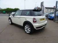 Used Mini Cooper S Hatch 184 HP (135 kW) 2013 White Hatchback