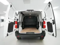 Second-hand Peugeot Expert Premium 145 CP (106 kW) 2022 Alb Van