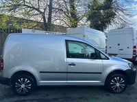 Begagnad VW Caddy Startline 2015 Silver Minibuss