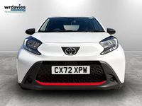 Used Toyota Aygo X PURE 72 HP (52 kW) 2022 White SUV
