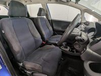 Used Honda Jazz ES 99 HP (72 kW) 2012 Blue Hatchback