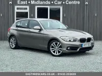 Używany BMW 118 Sport Line 150 KM (110 kW) 2017 Srebrny Hatchback