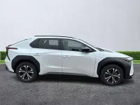 Used Toyota bZ4X 150 kW (204 HP) 2024 White SUV