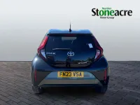 Used Toyota Aygo X 72 HP (52 kW) 2023 Green SUV