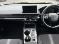 Käytetty Honda Civic Elegance 182 HP (133 kW) 2025 Musta Viistoperä