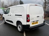 Used Citroën Berlingo 100 HP (73 kW) 2022 White MPV