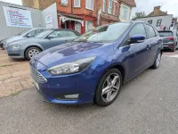 Used Ford Focus Zetec 2016 Blue Hatchback