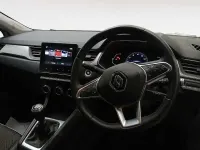 Used Renault Captur Version S 2021 White/black SUV