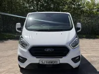Used Ford Transit Custom Limited 130 HP (95 kW) 2022 White Van
