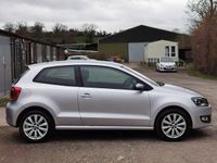 Used VW Polo SEL 90 HP (66 kW) 2013 Silver Hatchback
