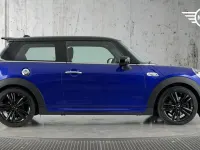 Usado Mini Cooper S Hatch 189 CV (139 kW) 2019 Azul Utilitario
