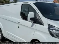 Used Ford Transit Custom Limited 130 HP (95 kW) 2021 White Van
