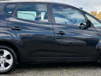 Used Kia Venga 125 HP (91 kW) 2011 Black Hatchback
