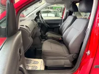 Used VW Caddy 102 HP (75 kW) 2015 Red MPV