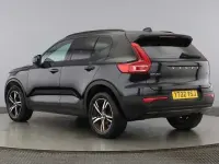 Used Volvo XC40 R-Design 161 HP (118 kW) 2022 Black SUV