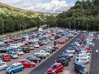 Used Dacia Logan MCV Comfort 95 HP (69 kW) 2019 Grey Estate