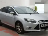 Used Ford Focus Zetec 125 HP (91 kW) 2011 Silver Hatchback