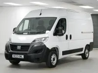 Usado Fiat Ducato Business 140 HP (102 kW) 2023 Branco Van