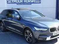 Used Volvo V90 CC Pro 190 HP (139 kW) 2019 Estate