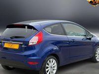 Usado Ford Fiesta Titanium 101 CV (74 kW) 2017 Utilitario