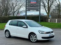 Used VW Golf VII Match 105 HP (77 kW) 2012 White Hatchback