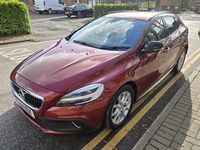 Used Volvo V40 Pro 120 HP (88 kW) 2018 Red Hatchback