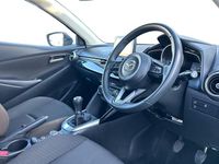 Used Mazda 2 75 HP (55 kW) 2022 White Hatchback