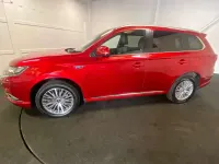 Used Mitsubishi Outlander P-HEV 2020 Red Estate