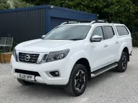 Begagnad Nissan Navara Tekna 2021 Vit Pickup