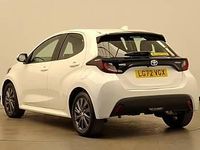 Used Toyota Yaris Hybrid 116 HP (85 kW) 2023 White Hatchback