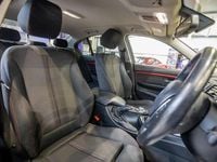 Used BMW 320 Sport Line 190 HP (139 kW) 2016 White Sedan