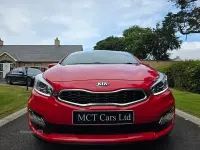 Used Kia ProCeed 2015 Red Hatchback