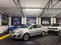 Second-hand Vauxhall Corsa 90 CP (66 kW) 2011 Argintiu Hatchback