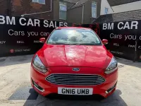 Used Ford Focus Titanium 125 HP (91 kW) 2016 Red Hatchback