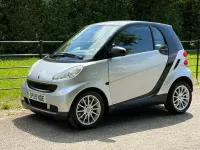Usado Smart ForTwo Coupé Passion 71 HP (52 kW) 2009 Prateado Coupé