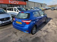 Usado Toyota Yaris 2020 Azul Citadino