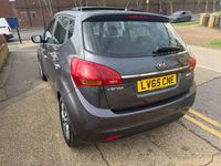 Used Kia Venga 123 HP (90 kW) 2015 Silver Hatchback