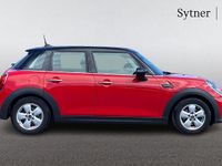 Used Mini Cooper Classic 134 HP (98 kW) 2022 Red Hatchback