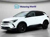 Used Vauxhall Grandland X GS Line 131 HP (96 kW) 2022 White SUV