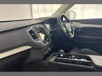 Used Volvo XC90 Momentum 235 HP (172 kW) 2021 White SUV