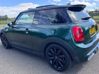 Used Mini Cooper S Hatch 192 HP (141 kW) 2017 Green Hatchback
