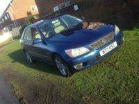 Used Lexus IS200 153 HP (112 kW) 2000 Sedan