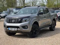 Begagnad Nissan Navara N-Guard 190 HK (139 kW) 2019 Grå Pickup