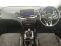 Used Kia Ceed 138 HP (101 kW) 2025 Silver Hatchback