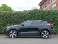 Usado Volvo C40 Core 169 kW (231 HP) 2023 Preto SUV