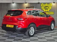 Usado Renault Kadjar Dynamique 130 HP (95 kW) 2017 Vermelho SUV