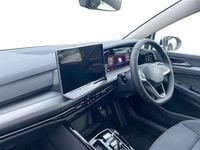 New VW Golf VIII Style 204 HP (150 kW) 2025 Pure white Hatchback