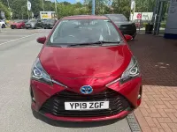 Used Toyota Yaris Hybrid 2019 Red Hatchback